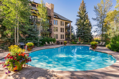 Pool (Summer Only)