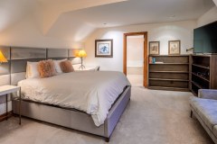 Creekside Residence A301